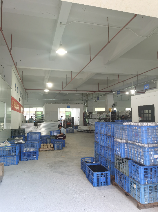 客户订单接踵而至，忙碌的发货现场|草莓网站在线观看五金